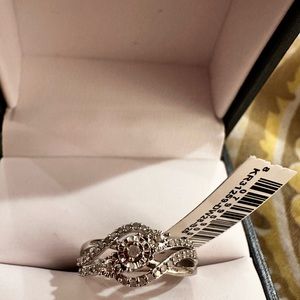 NWT 1/4 CTTW genuine Dia & Sterling Silver ring